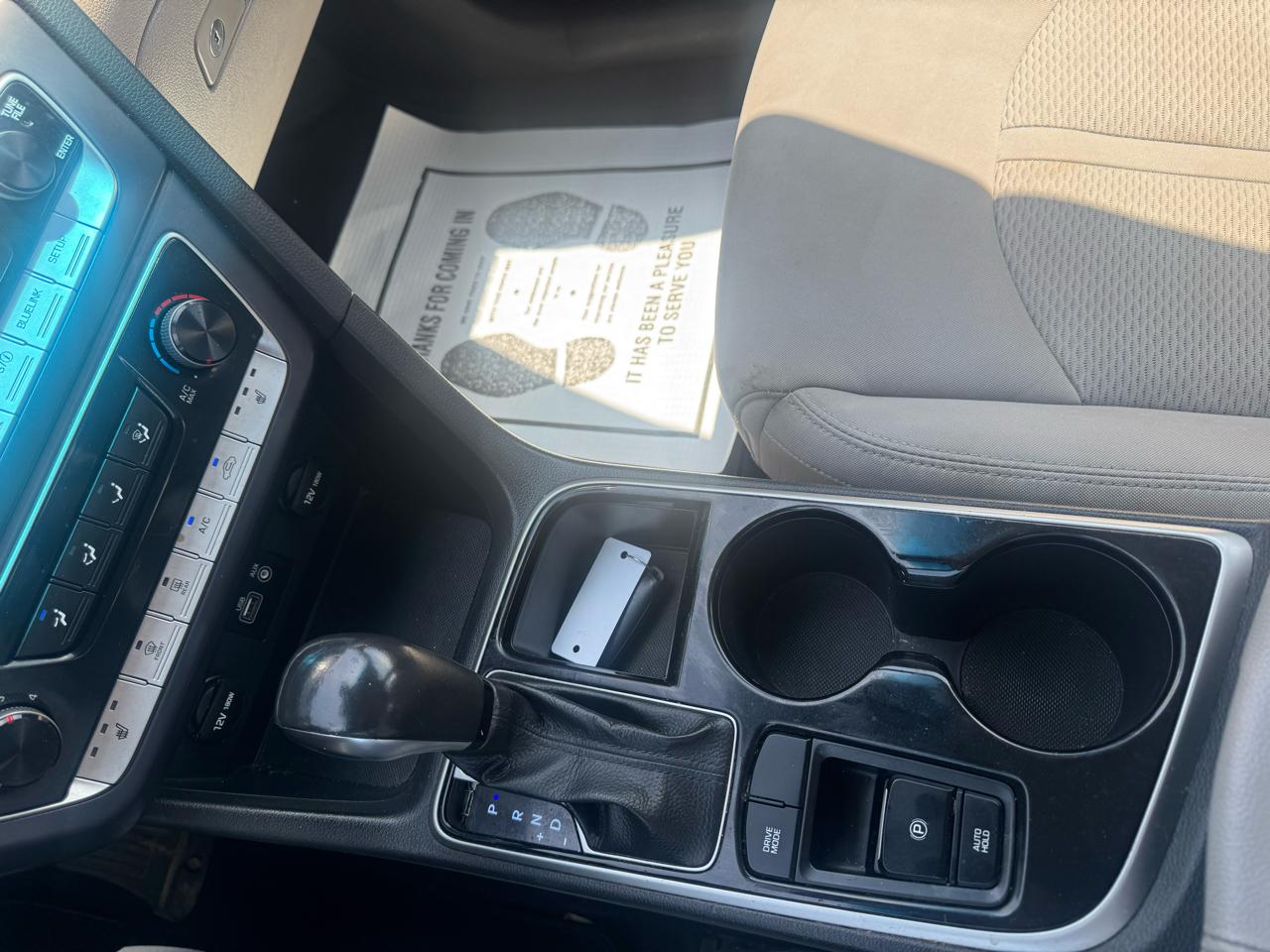 Hyundai Sonata SE 2.4L 2018