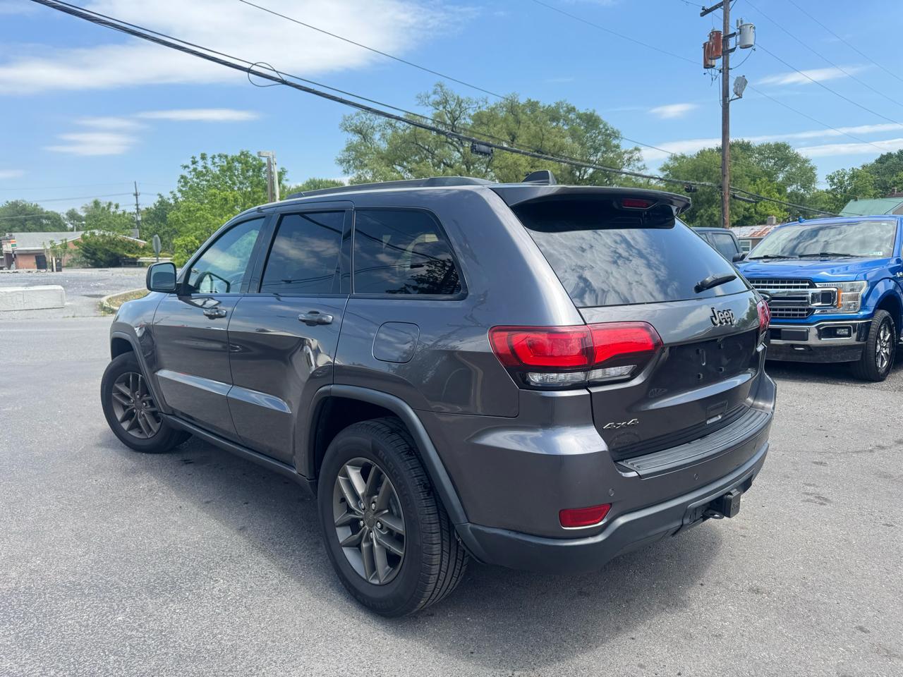 Jeep Grand Cherokee 4WD 4dr 75th Anniversary 2016