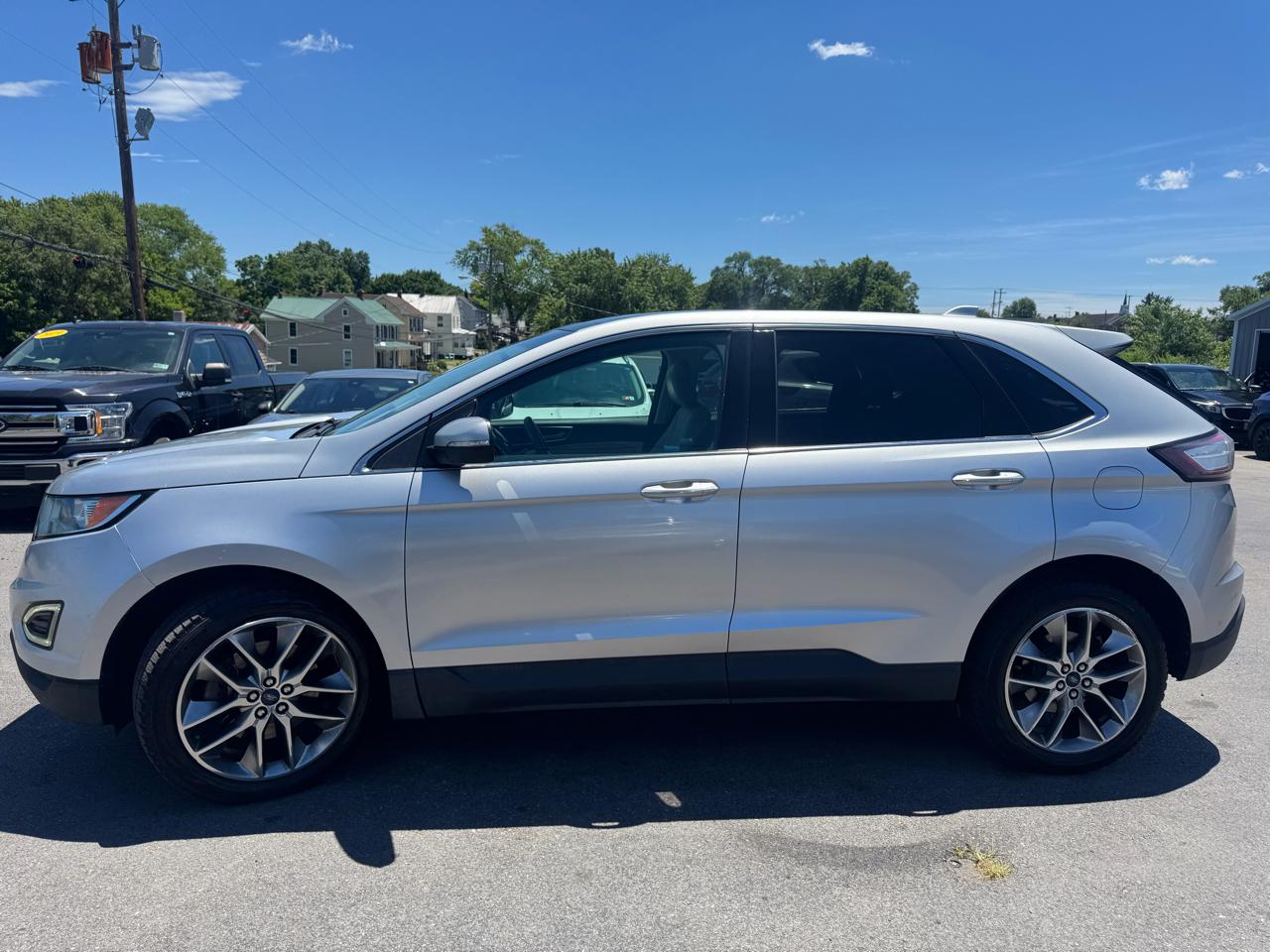 Ford Edge 4dr Titanium AWD 2015