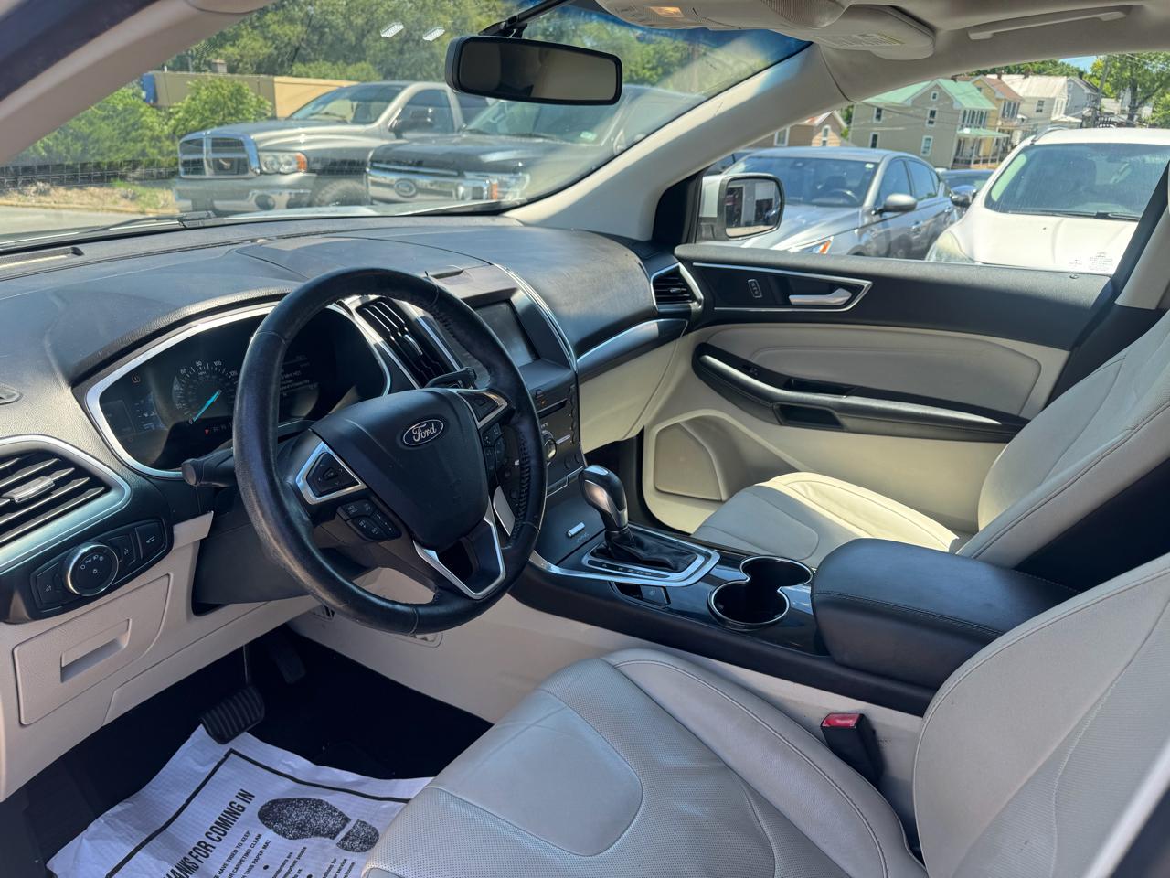 Ford Edge 4dr Titanium AWD 2015