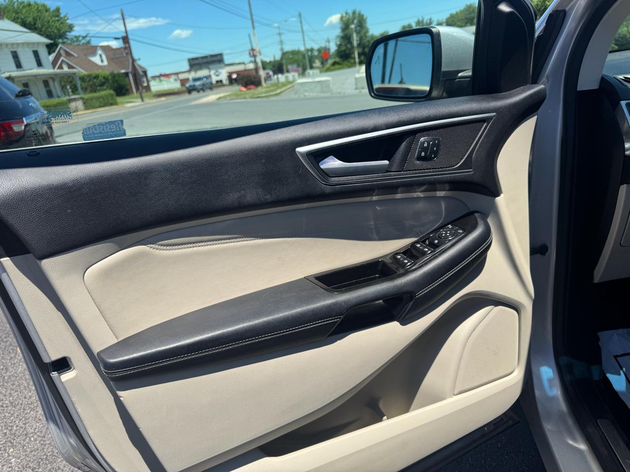 Ford Edge 4dr Titanium AWD 2015