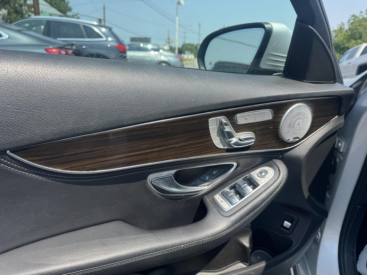 Mercedes-Benz C-Class 4dr Sdn C 300 4MATIC 2016
