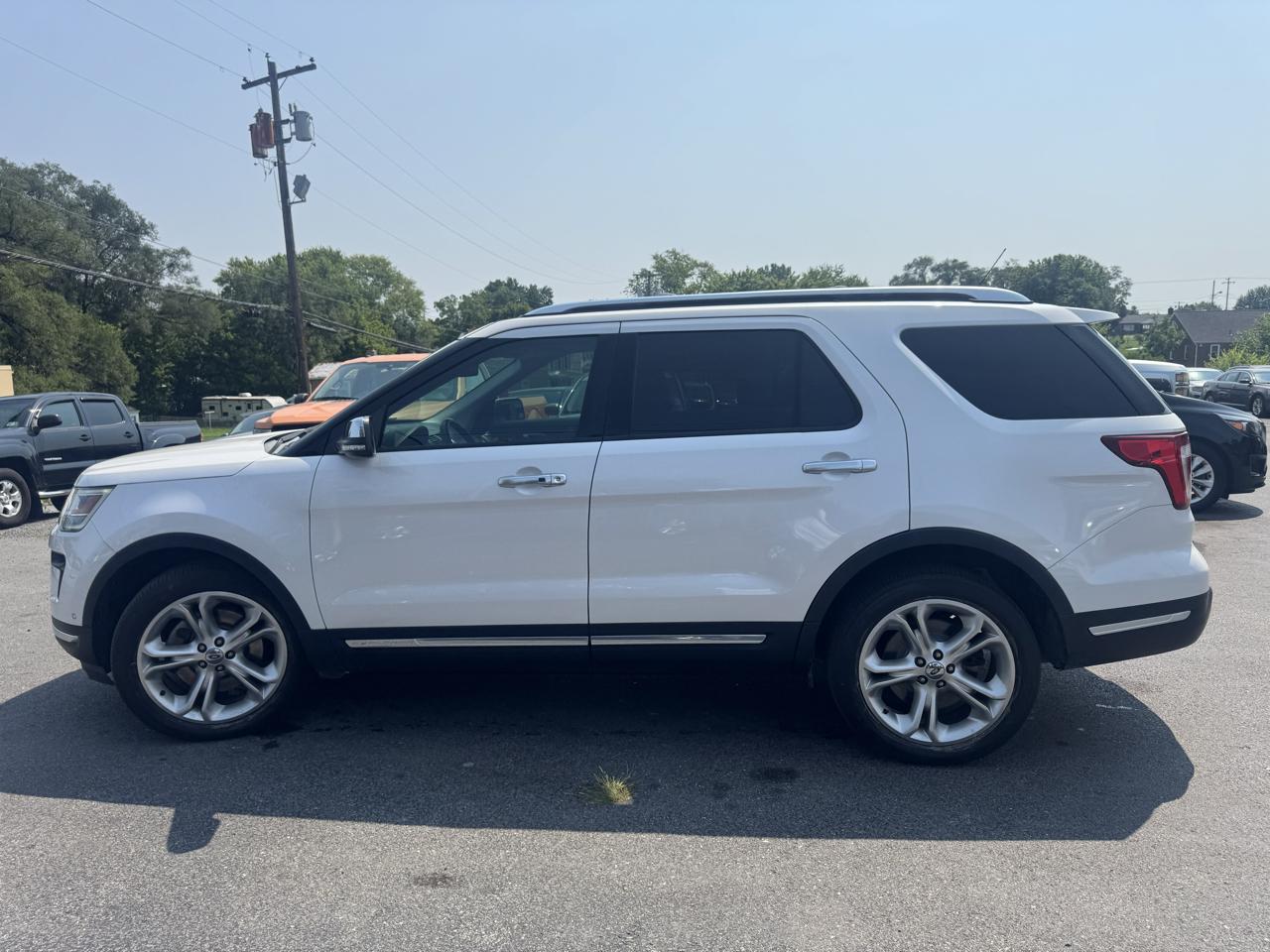 Ford Explorer Platinum 4WD 2018