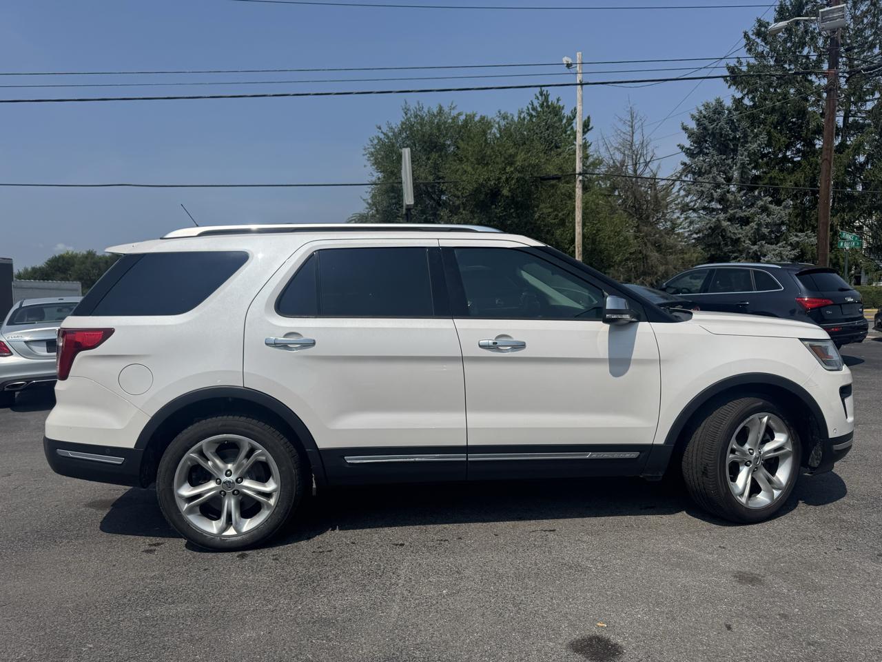 Ford Explorer Platinum 4WD 2018