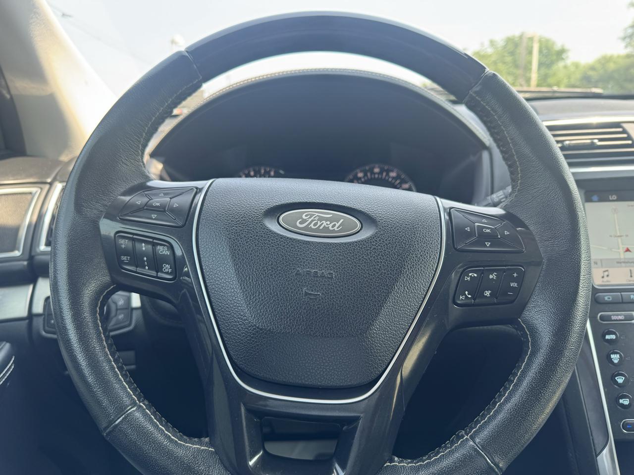 Ford Explorer Platinum 4WD 2018