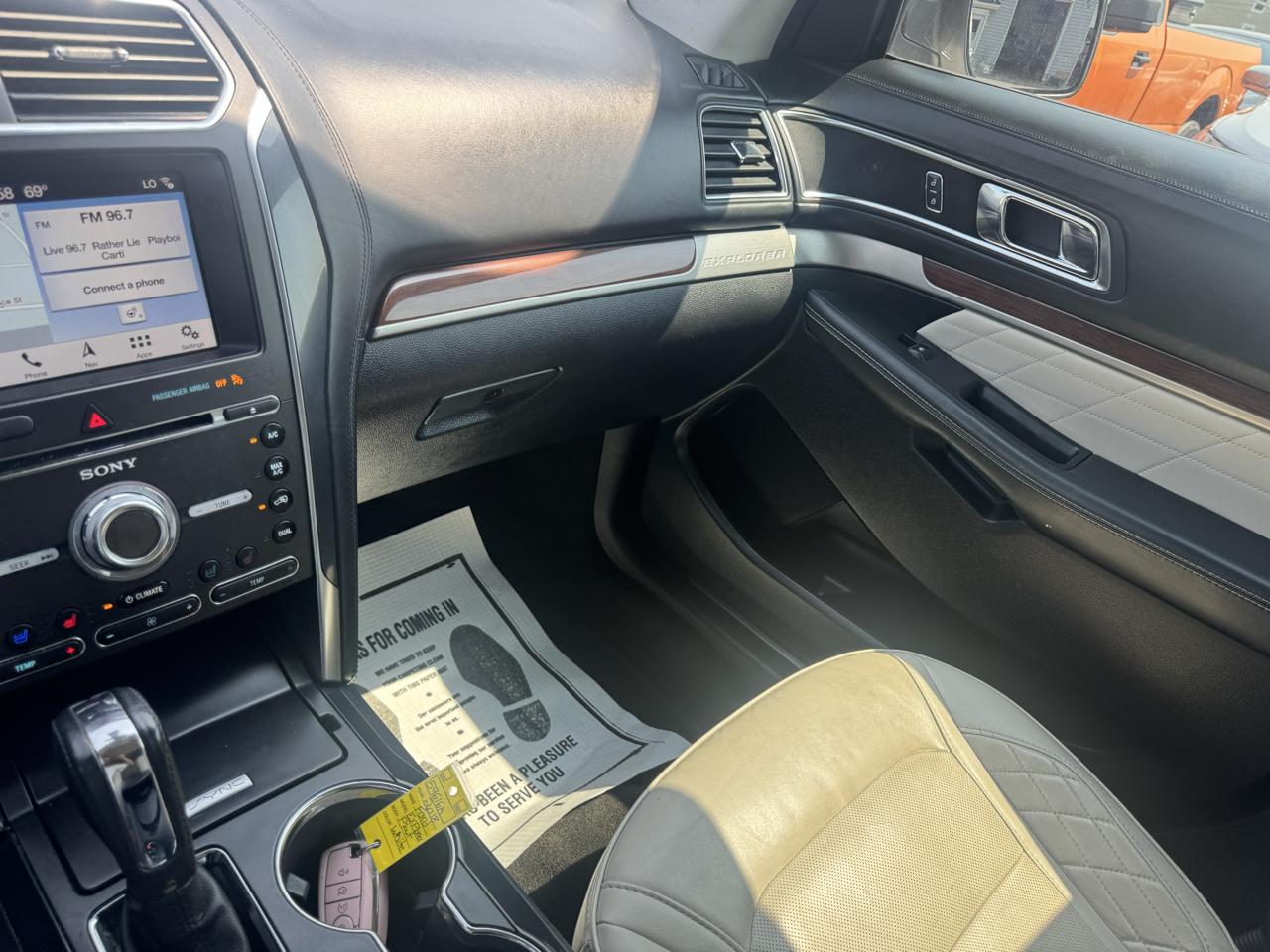 Ford Explorer Platinum 4WD 2018