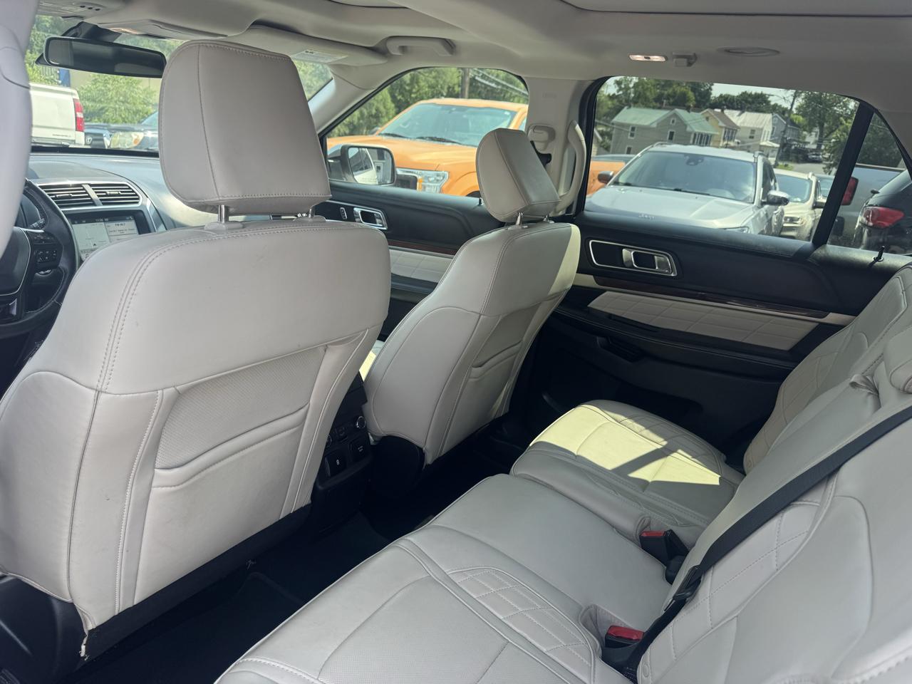 Ford Explorer Platinum 4WD 2018