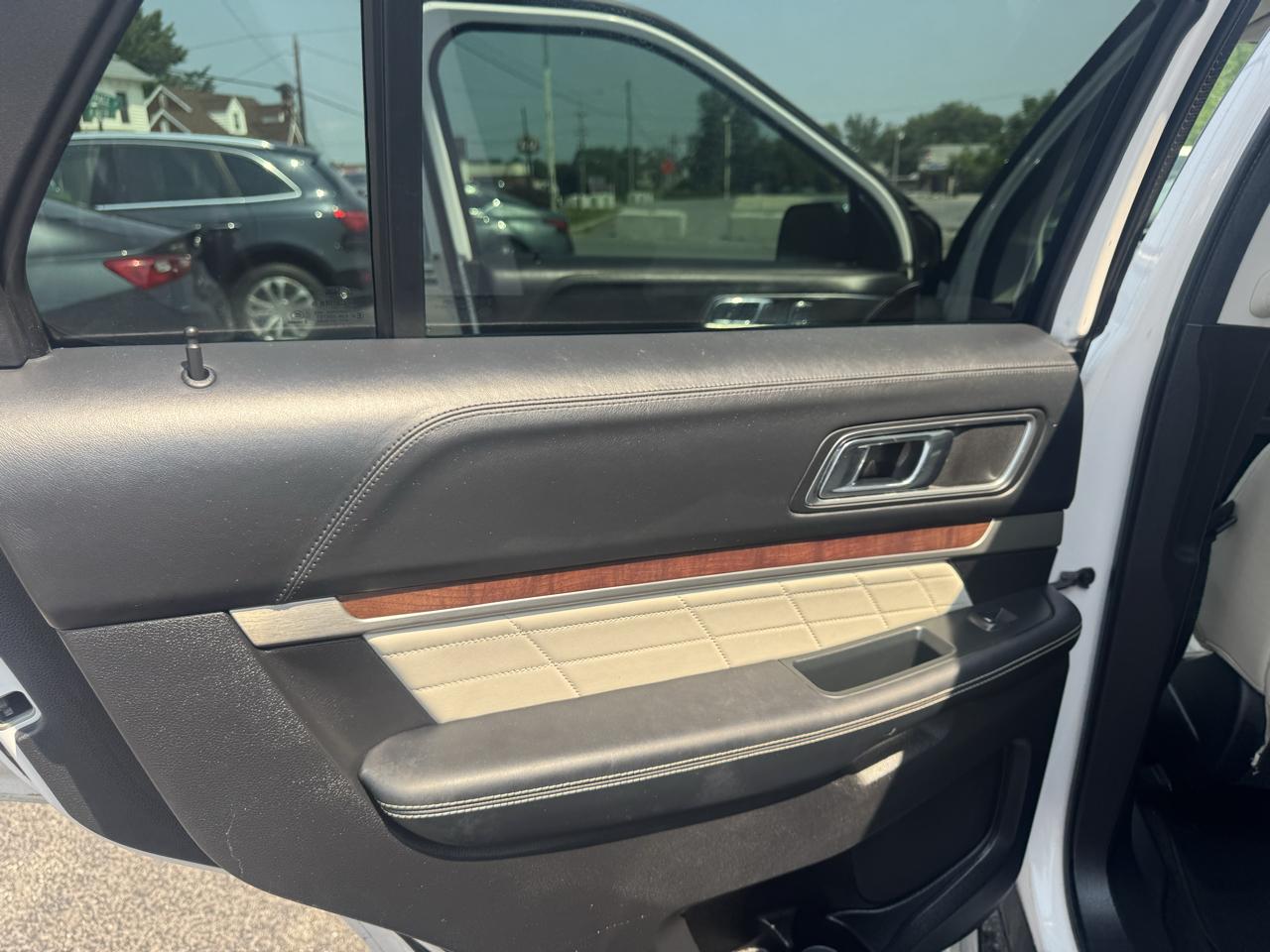 Ford Explorer Platinum 4WD 2018