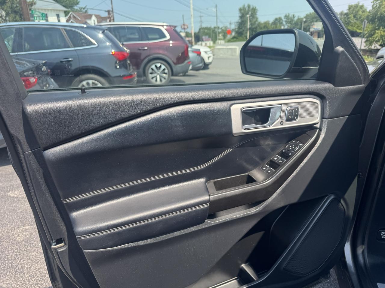 Ford Explorer Limited RWD 2020