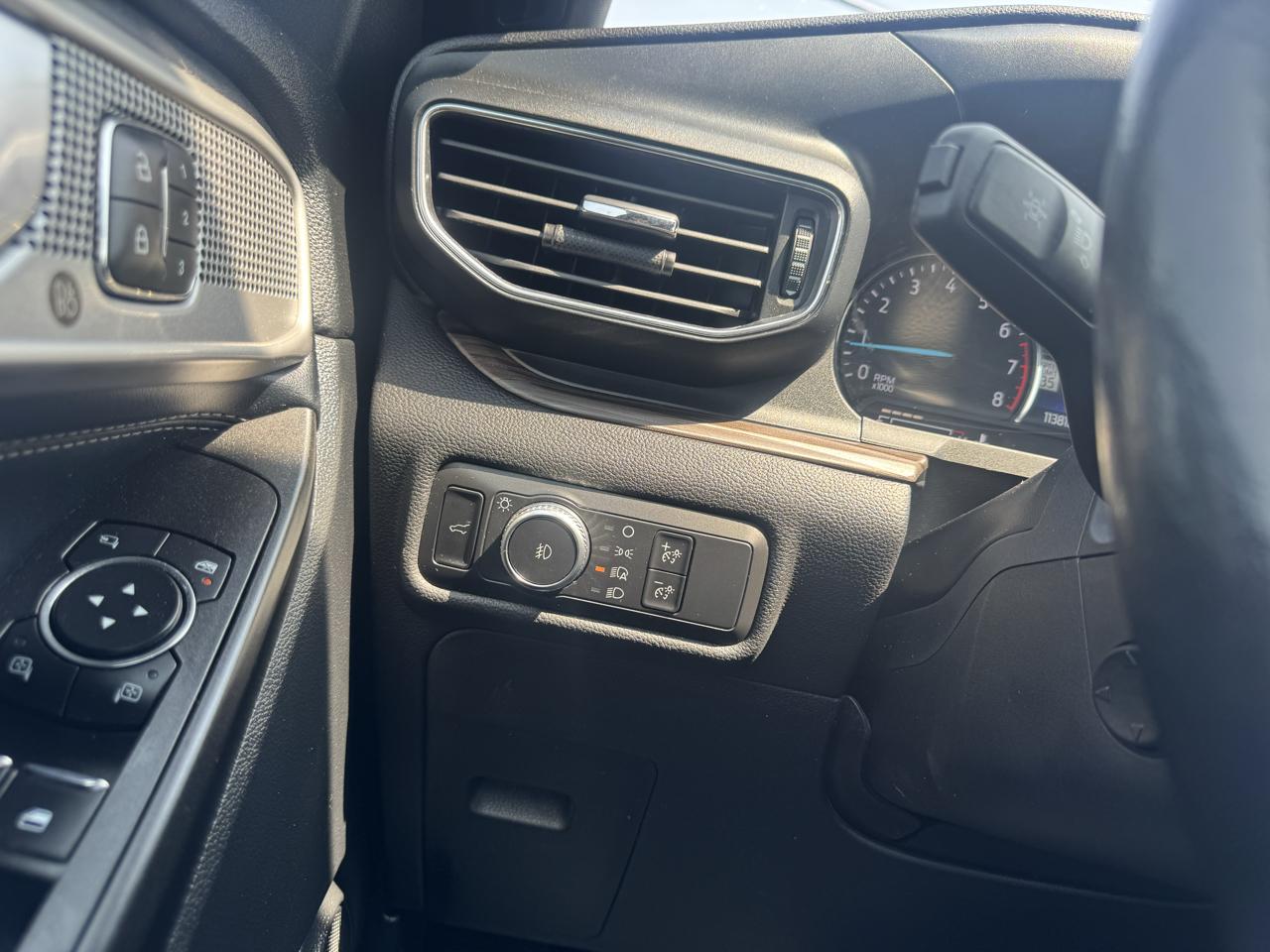 Ford Explorer Limited RWD 2020