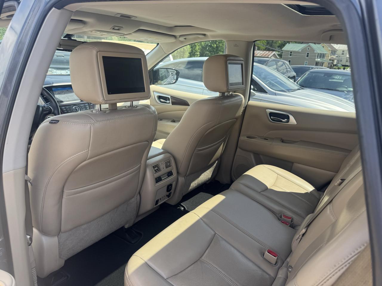 Nissan Pathfinder 4x4 Platinum 2017