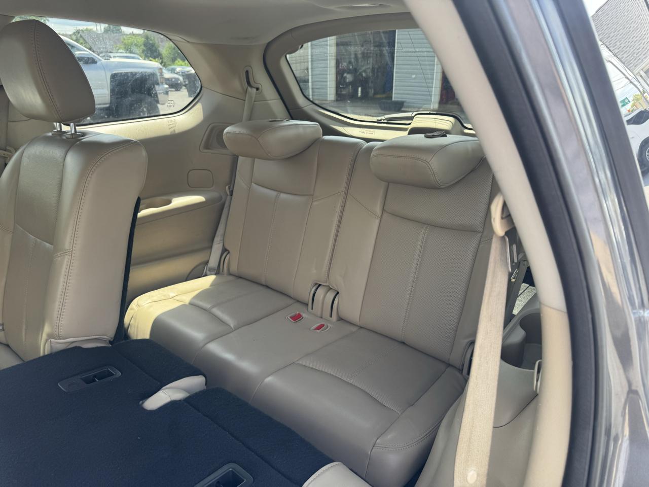 Nissan Pathfinder 4x4 Platinum 2017