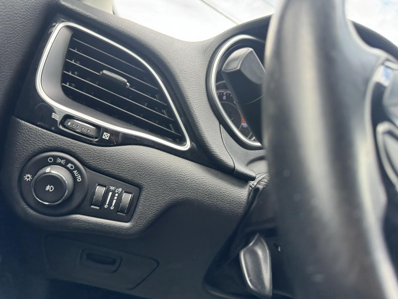 Jeep Cherokee Altitude 4x4 2019