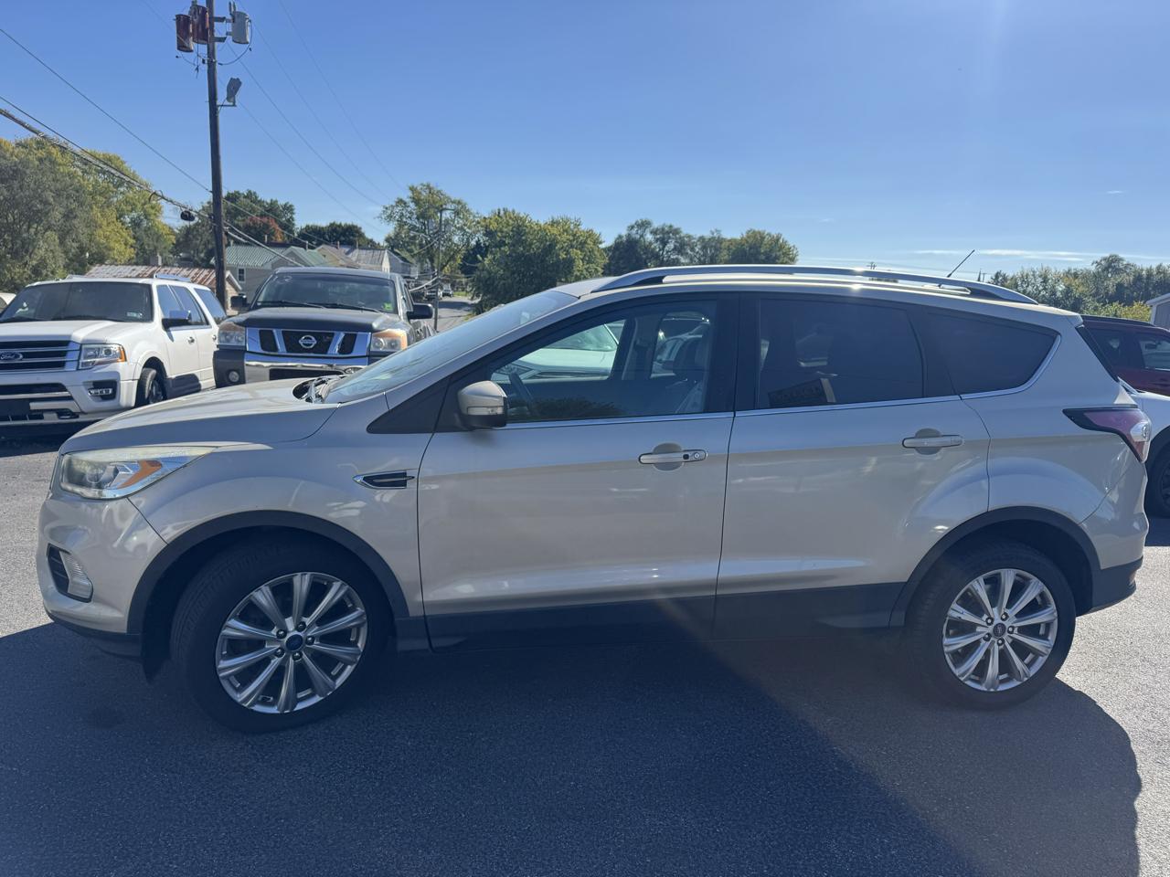 Ford Escape Titanium FWD 2017