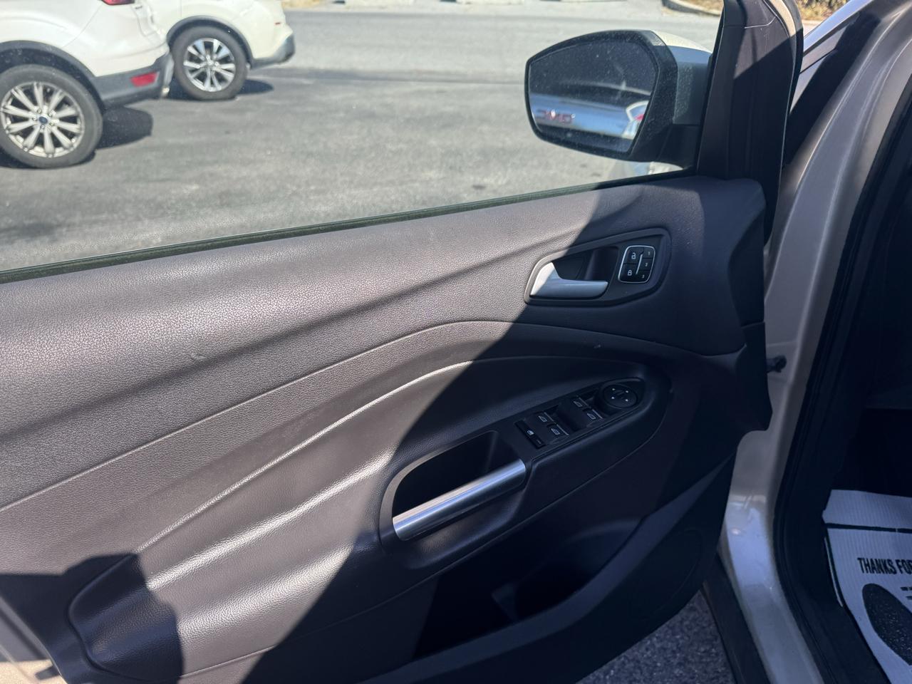 Ford Escape Titanium FWD 2017