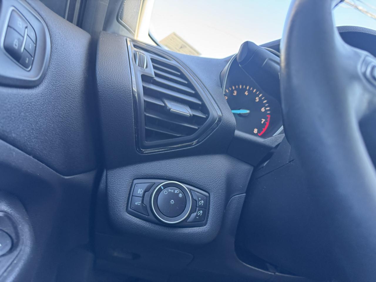 Ford Escape Titanium FWD 2017