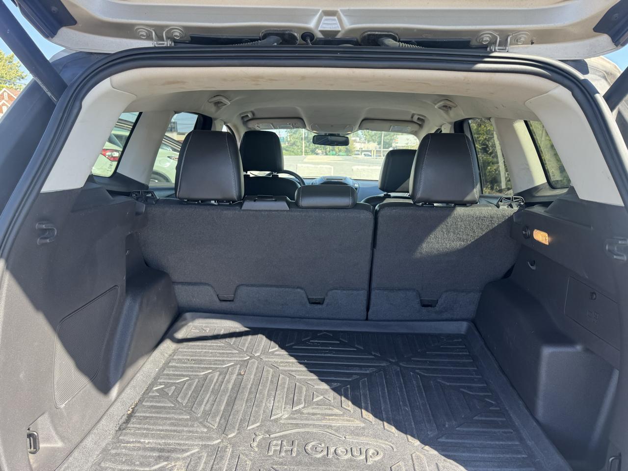 Ford Escape Titanium FWD 2017