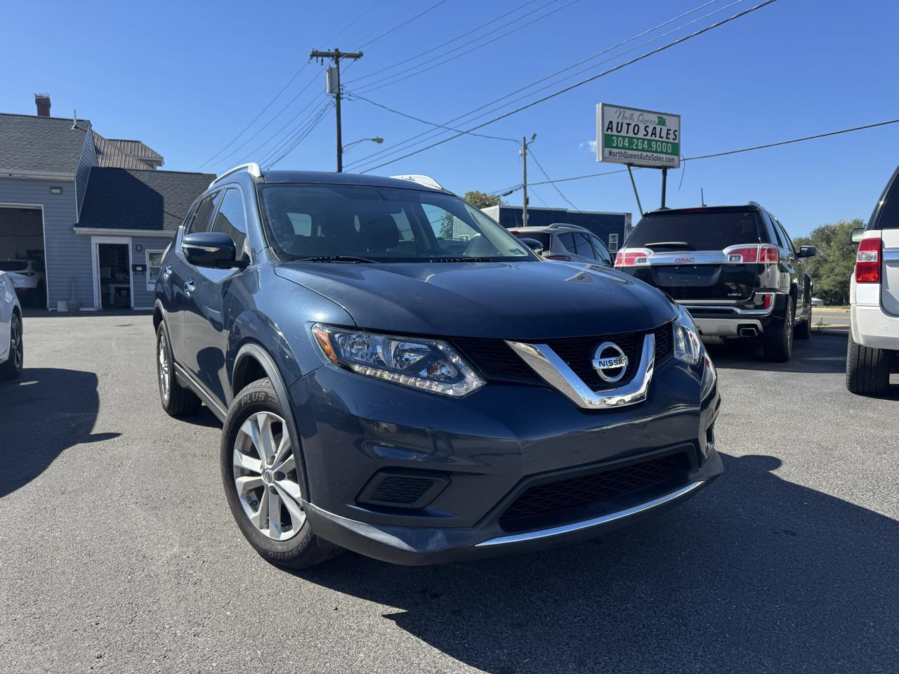 Nissan Rogue FWD 4dr SV 2015