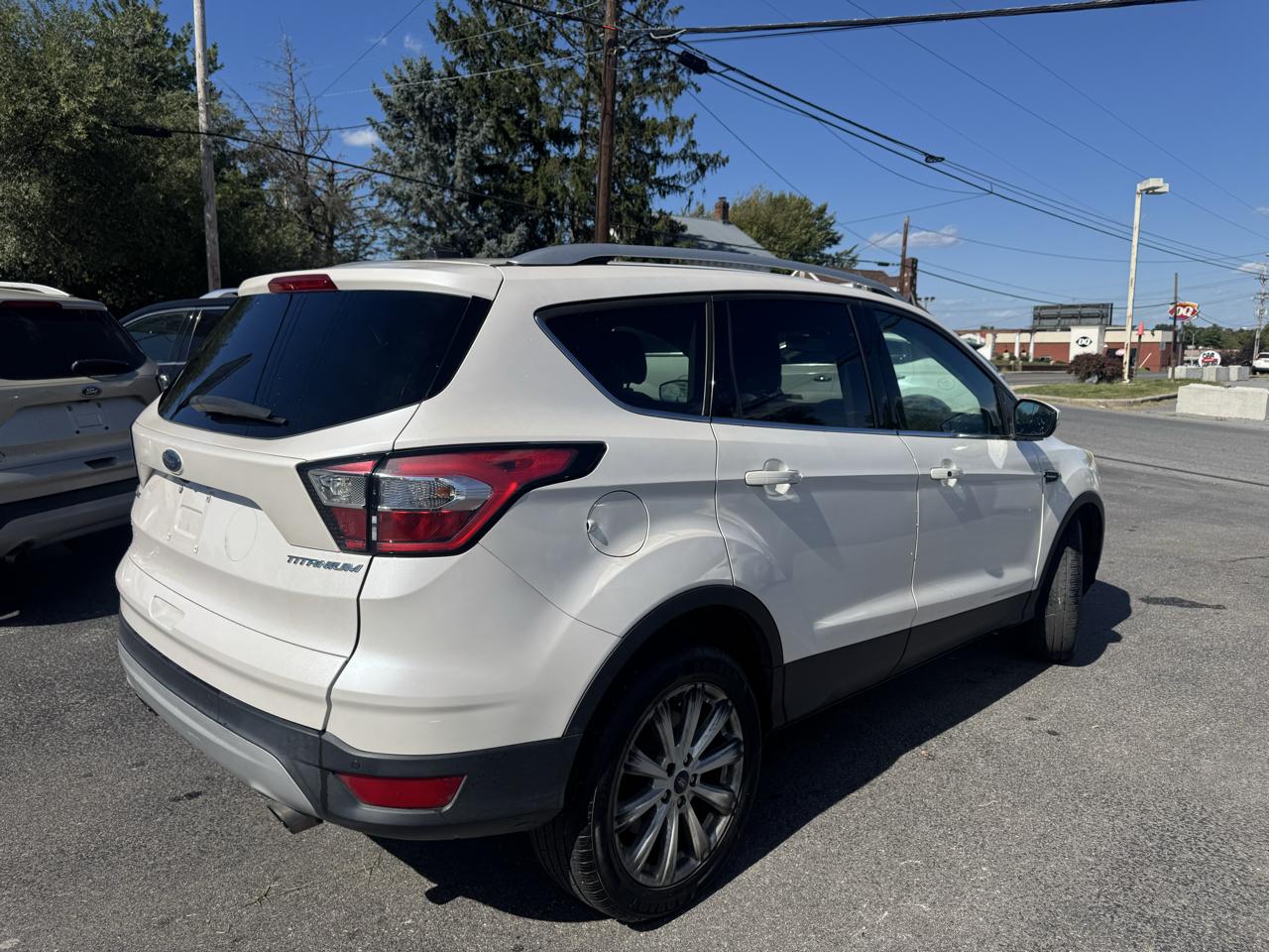 Ford Escape Titanium FWD 2017