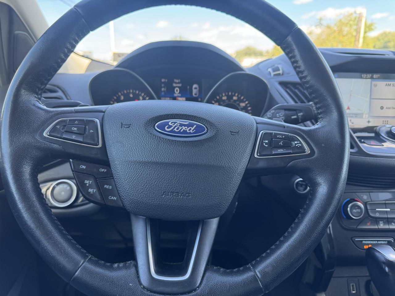 Ford Escape Titanium FWD 2017