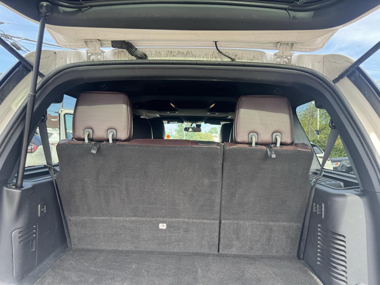 Ford Expedition 4WD 4dr Platinum 2015