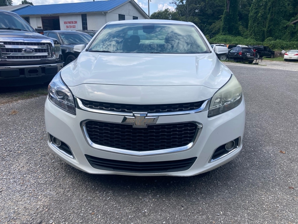 Chevrolet Malibu 4dr Sdn LT w/2LT 2015 Chevrolet Malibu 4dr Sdn LT w/2LT 2015