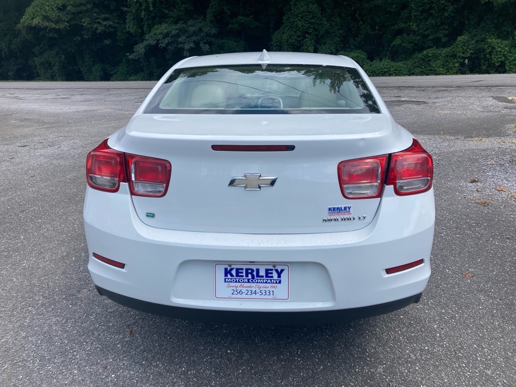 Chevrolet Malibu 4dr Sdn LT w/2LT 2015 Chevrolet Malibu 4dr Sdn LT w/2LT 2015