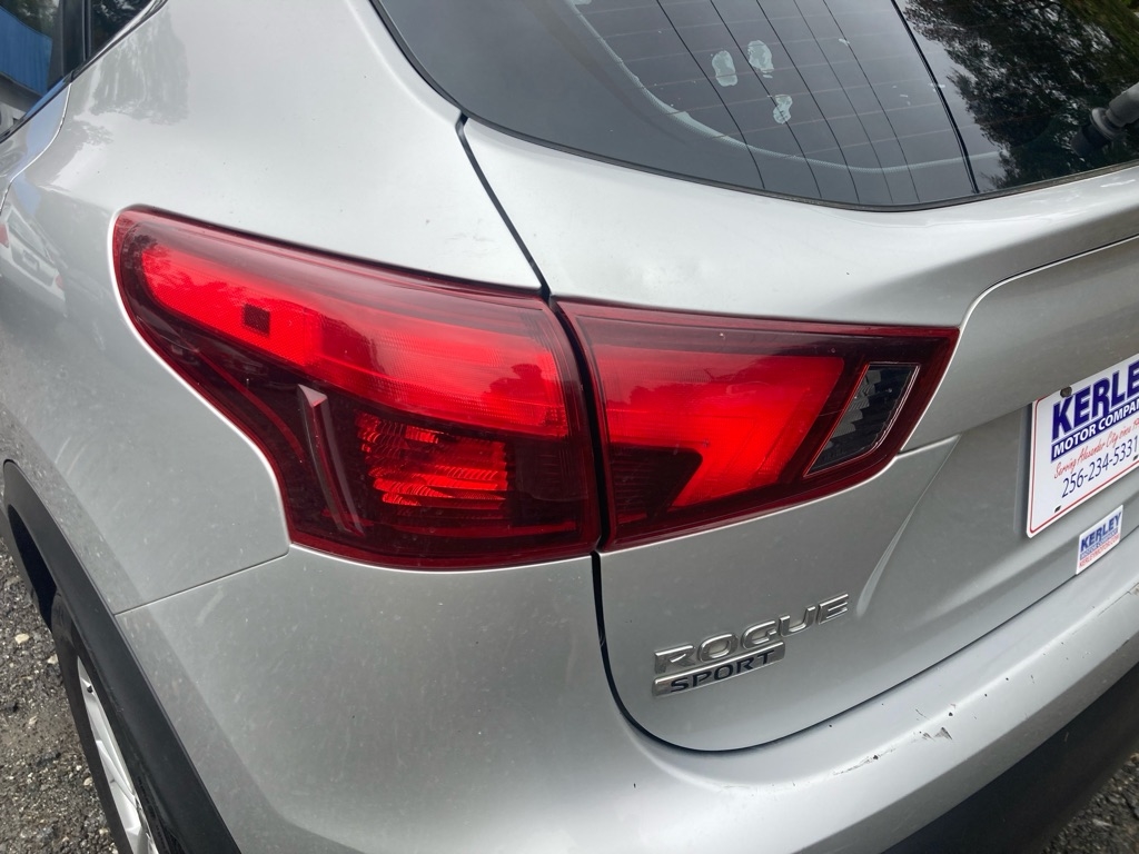 Nissan Rogue Sport FWD SV 2019 Nissan Rogue Sport FWD SV 2019