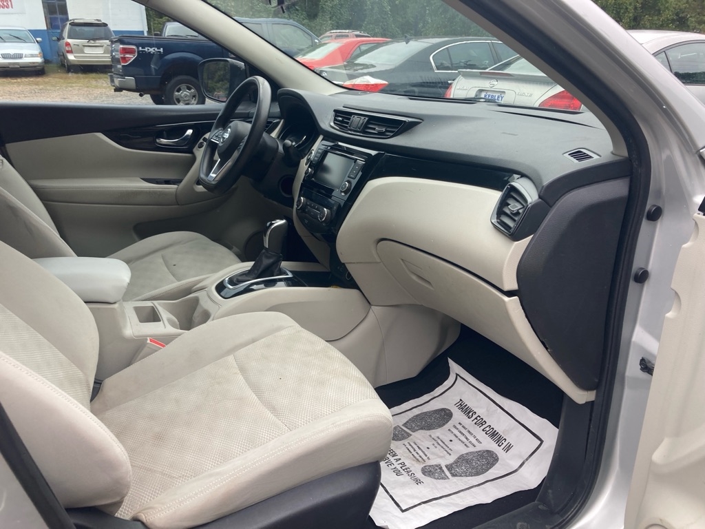 Nissan Rogue Sport FWD SV 2019 Nissan Rogue Sport FWD SV 2019