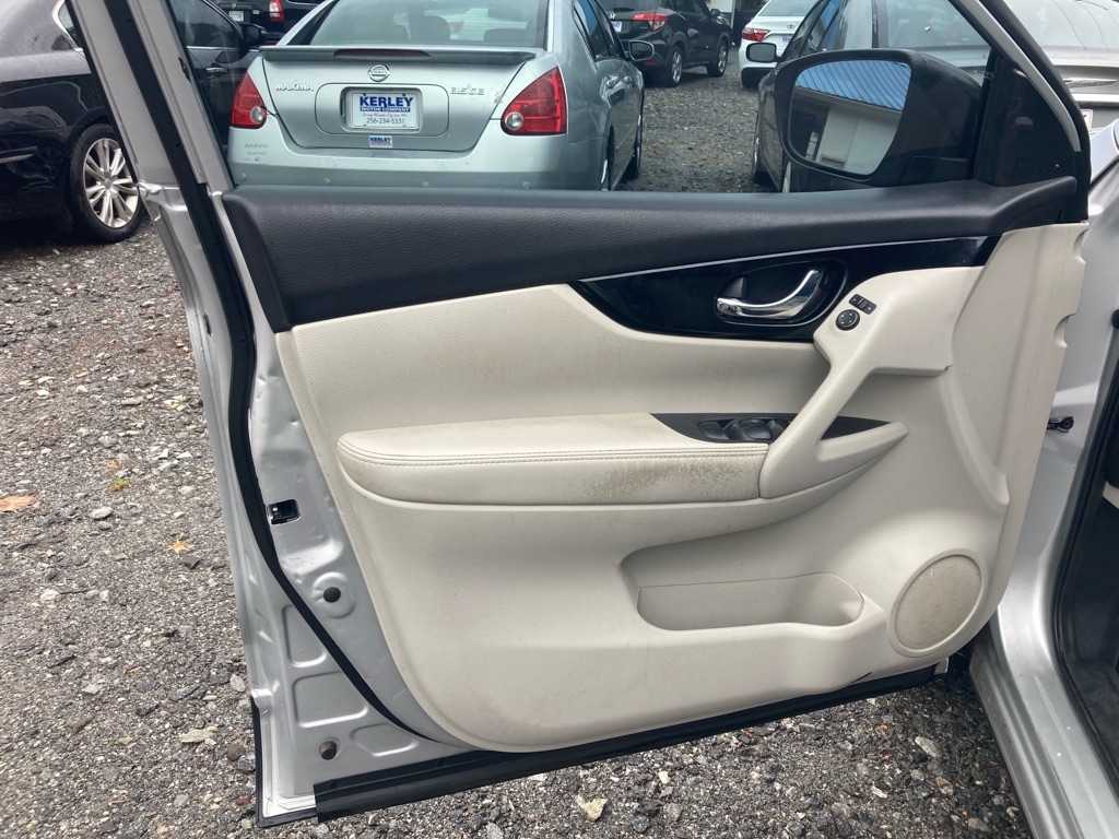 Nissan Rogue Sport FWD SV 2019 Nissan Rogue Sport FWD SV 2019