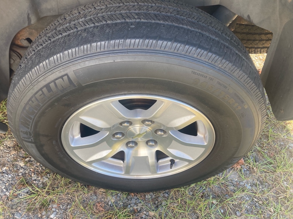 Chevrolet Avalanche 4WD Crew Cab 130" LT w/2LT 2008