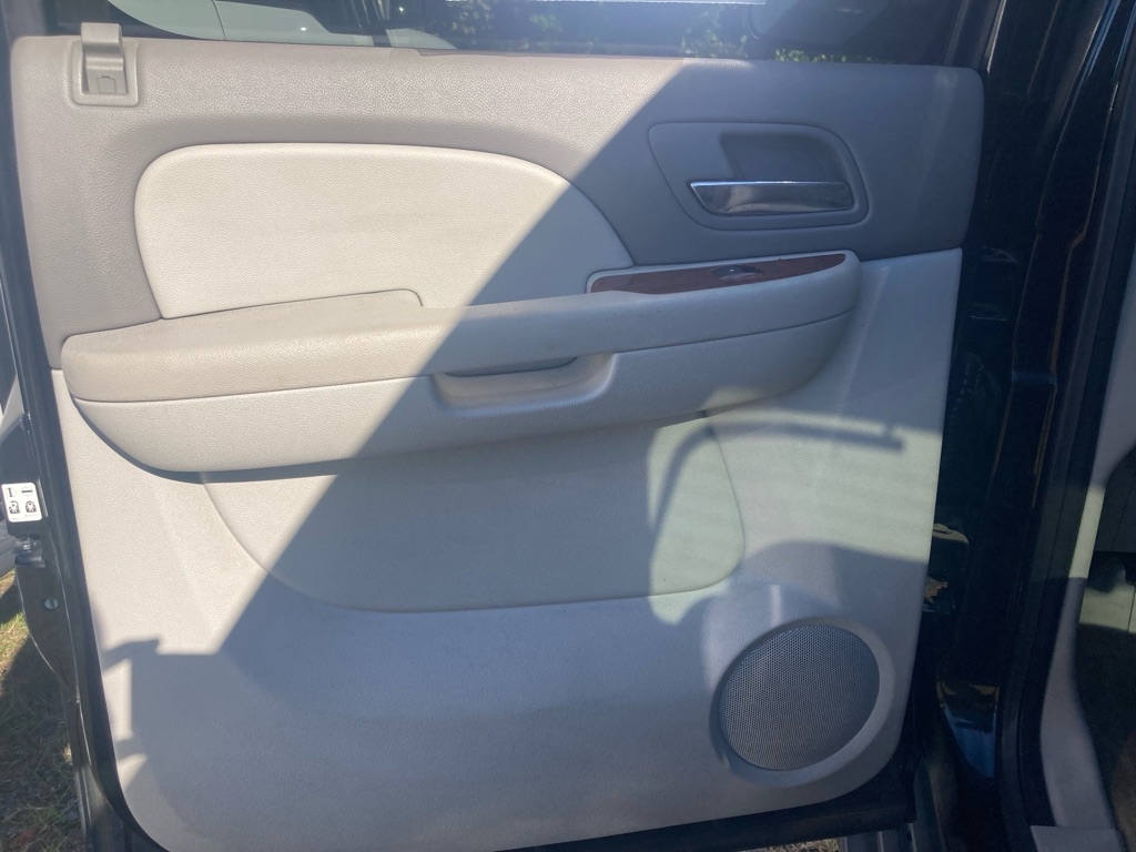 Chevrolet Avalanche 4WD Crew Cab 130" LT w/2LT 2008