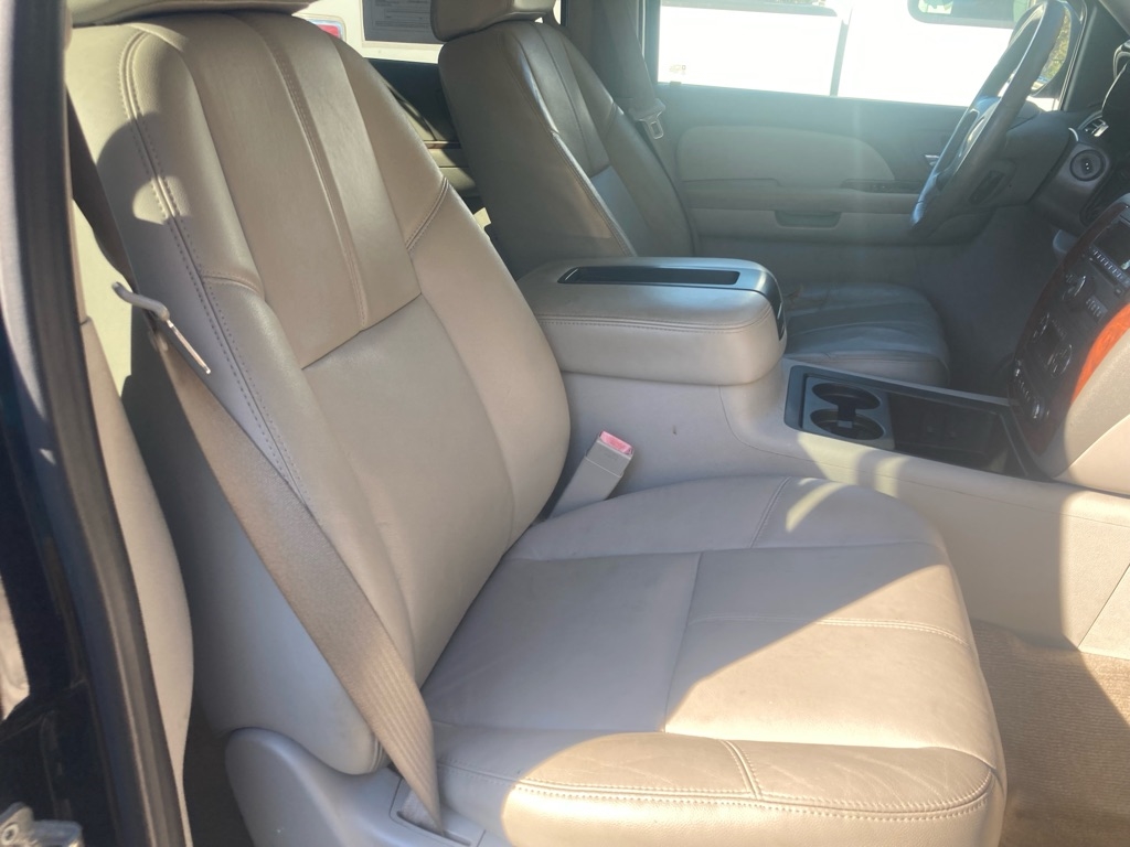 Chevrolet Avalanche 4WD Crew Cab 130" LT w/2LT 2008