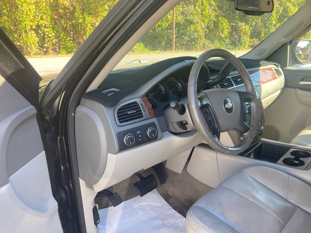 Chevrolet Avalanche 4WD Crew Cab 130" LT w/2LT 2008