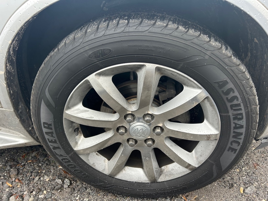 Buick Enclave FWD 4dr Premium 2015