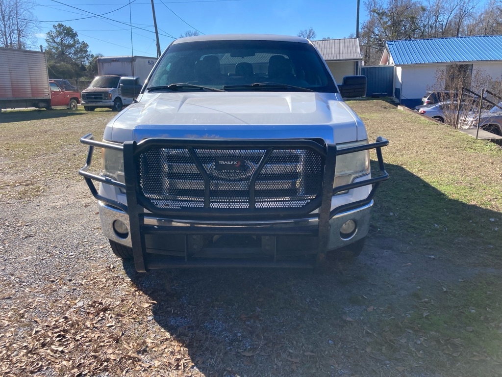 Ford F-150 2WD SuperCrew 145" XLT 2011