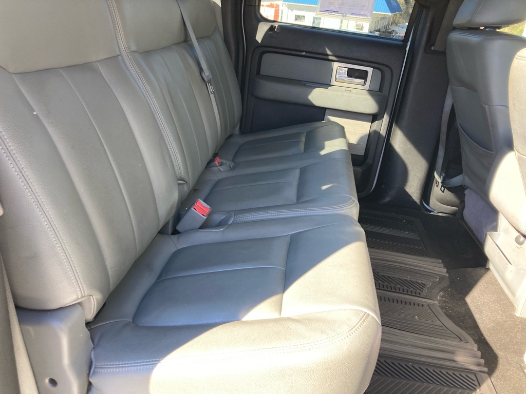 Ford F-150 2WD SuperCrew 145" XLT 2011