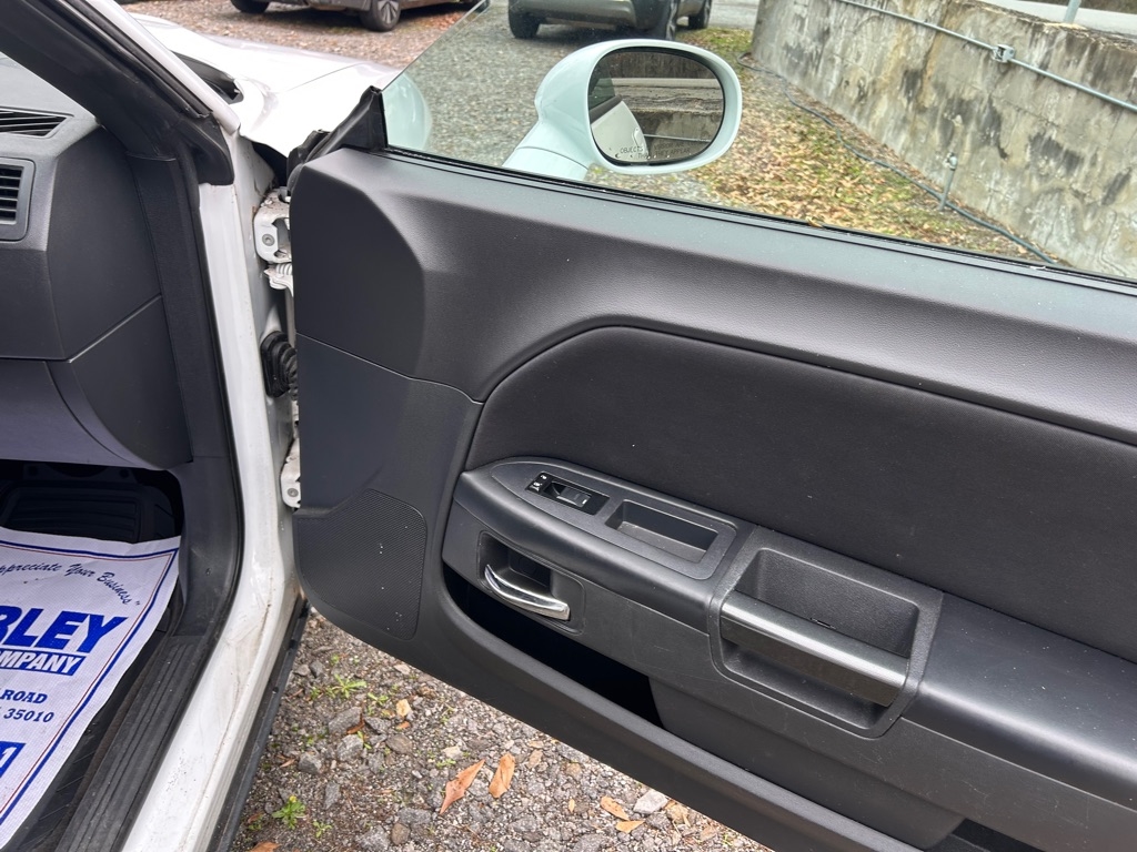 Dodge Challenger 2dr Cpe SXT 2014