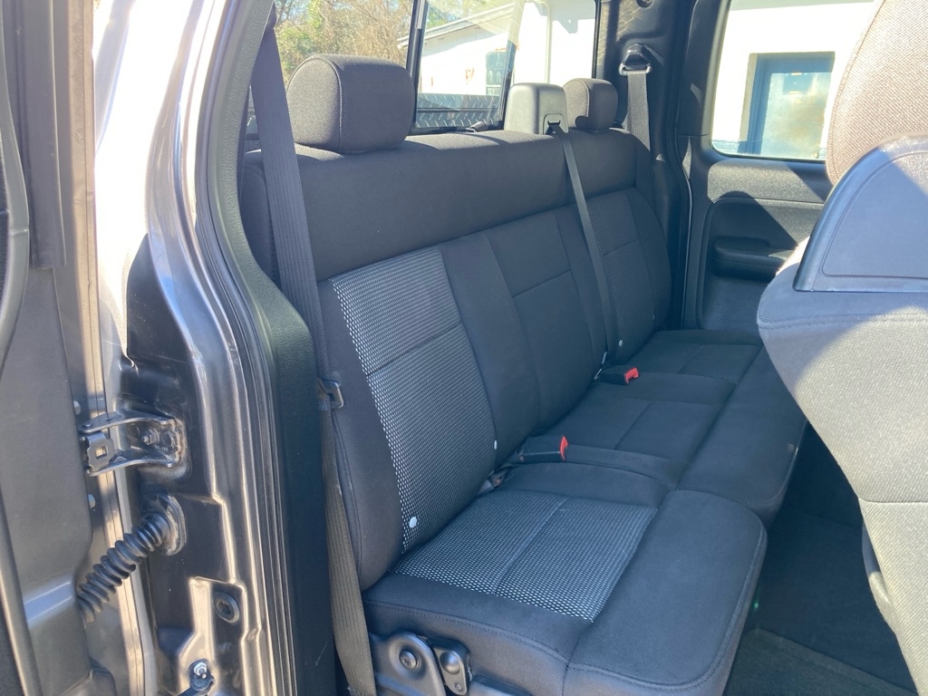 Ford F-150 Supercab 145" Lariat 4WD 2005