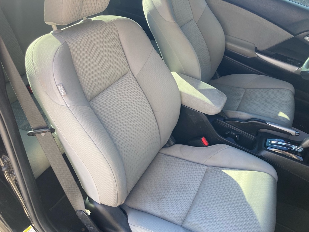 Honda Civic Coupe 2dr CVT LX 2015