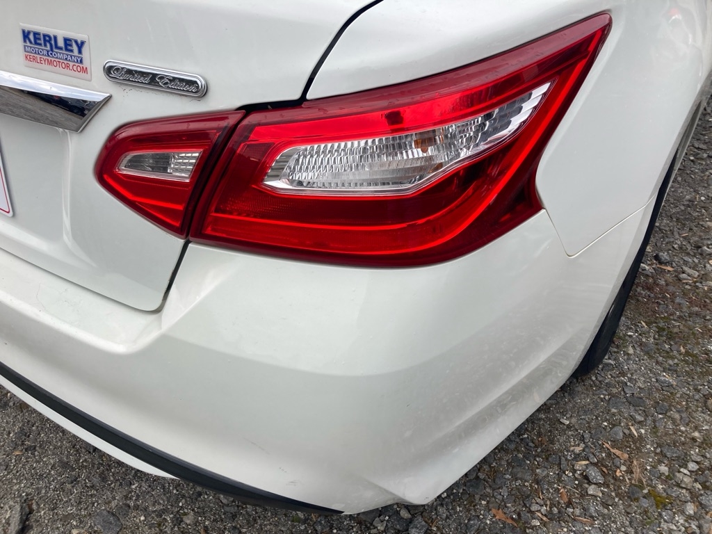 Nissan Altima 4dr Sdn I4 2.5 2016