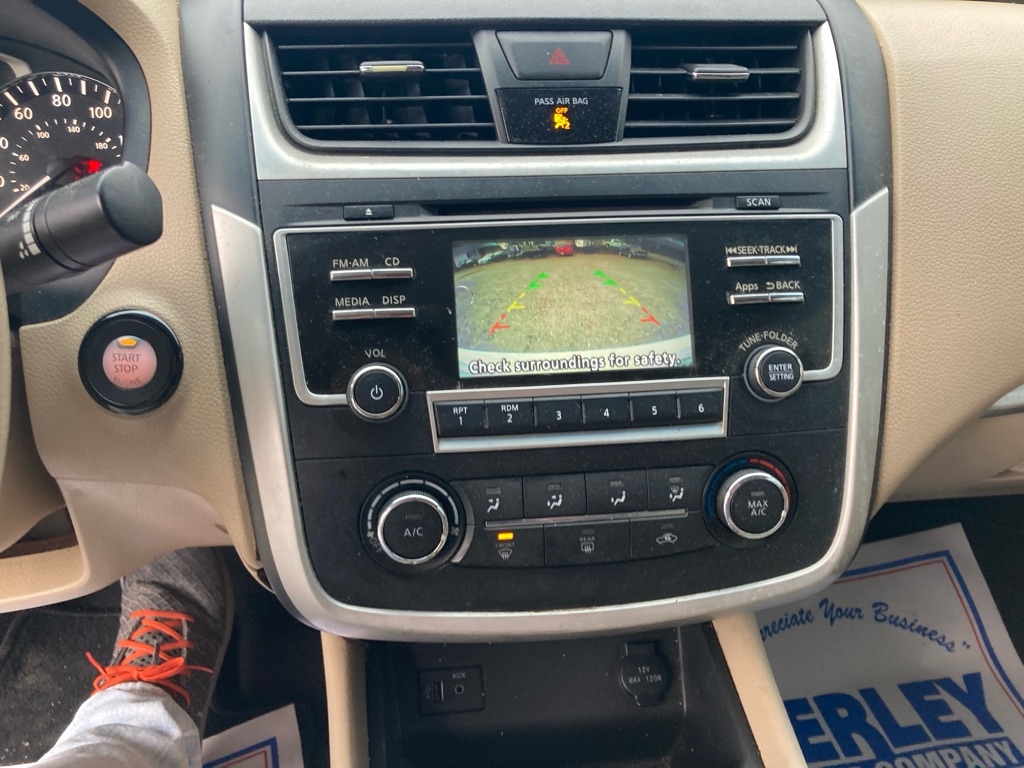 Nissan Altima 4dr Sdn I4 2.5 2016