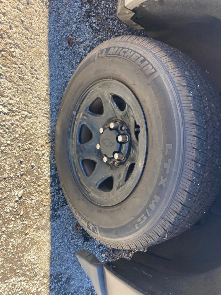 Chevrolet Silverado 1500 2WD Reg Cab 133.0" Work Truck 2016