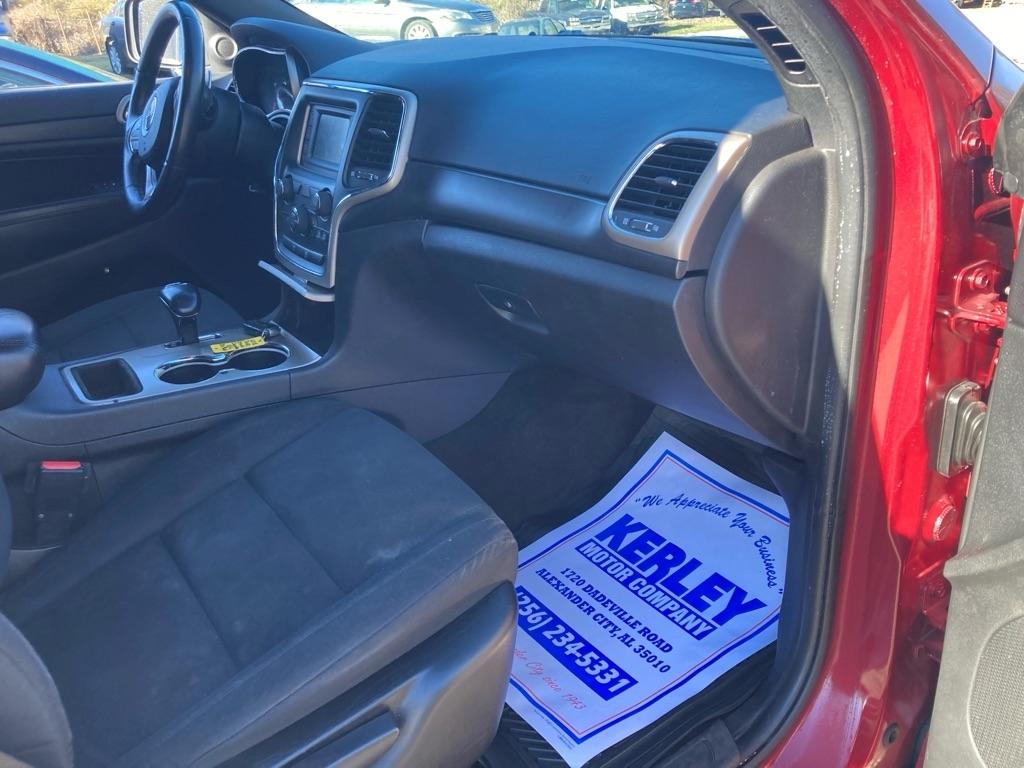 Jeep Grand Cherokee RWD 4dr Laredo 2015