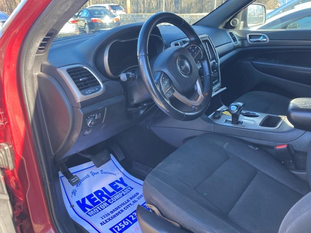 Jeep Grand Cherokee RWD 4dr Laredo 2015