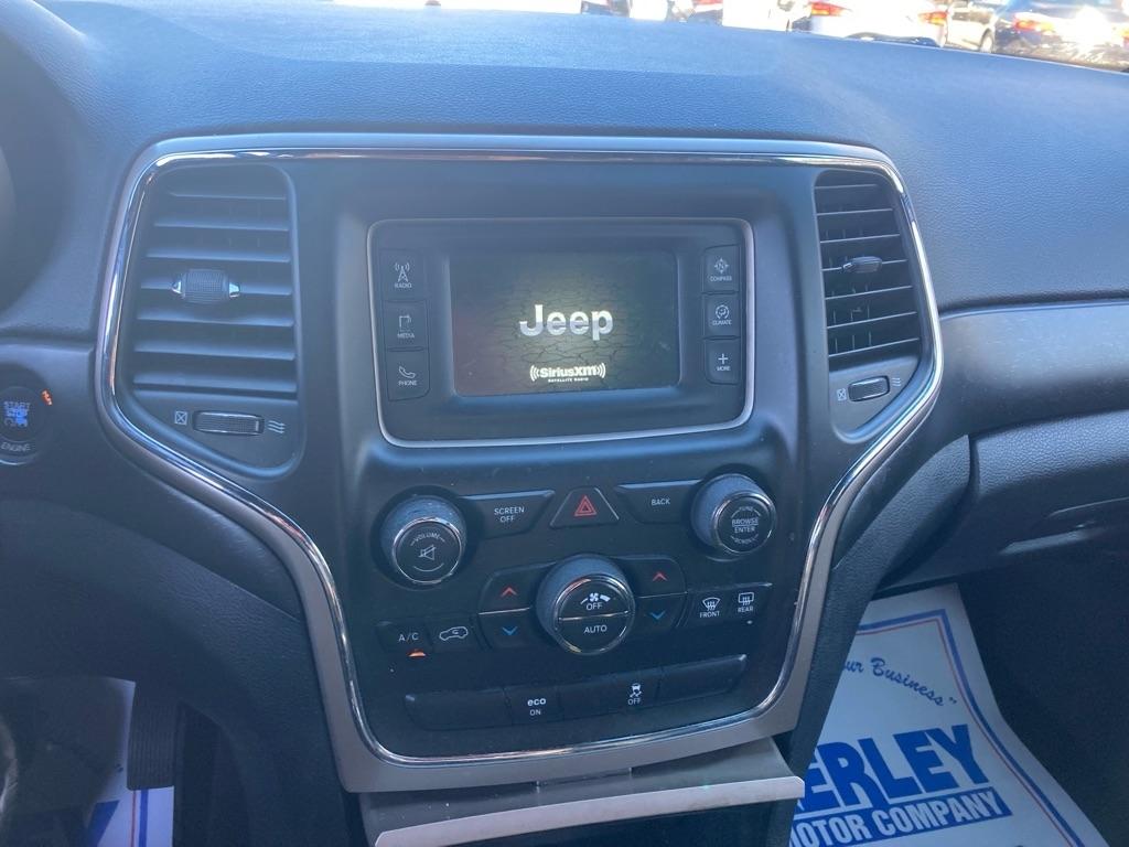 Jeep Grand Cherokee RWD 4dr Laredo 2015