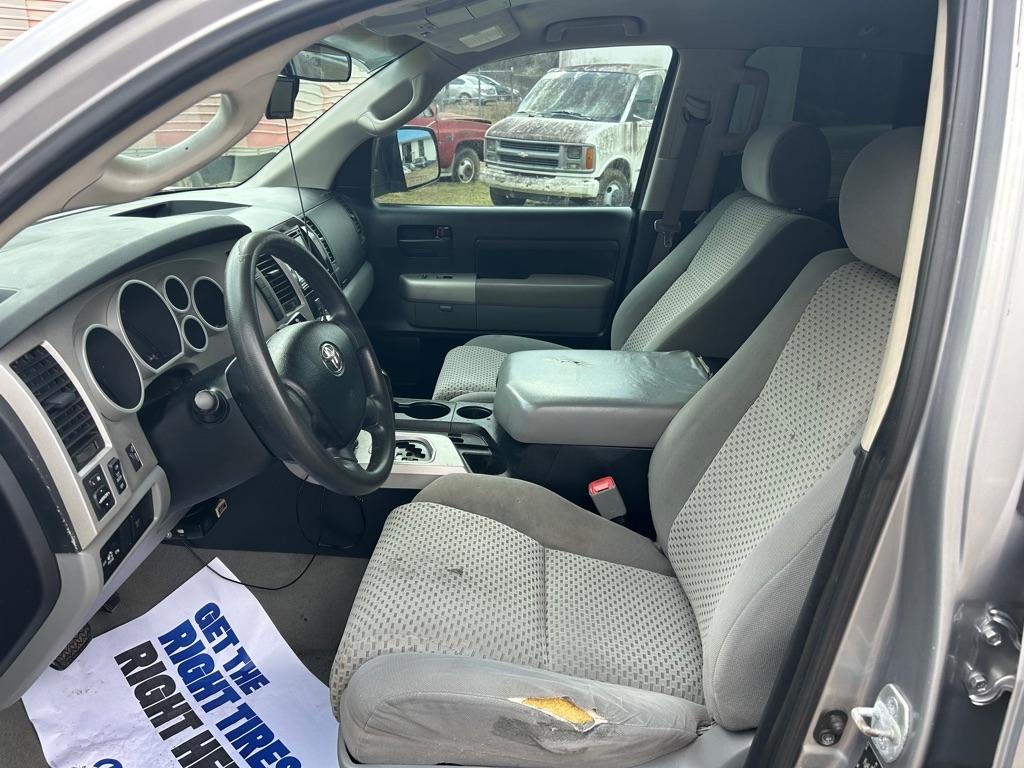 Toyota Tundra 2WD Double 145.7" 4.7L V8 SR5 (Natl 2007