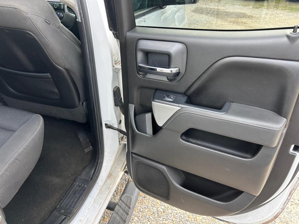 Chevrolet Silverado 1500 2WD Double Cab 143.5" LT w/1LT 2015