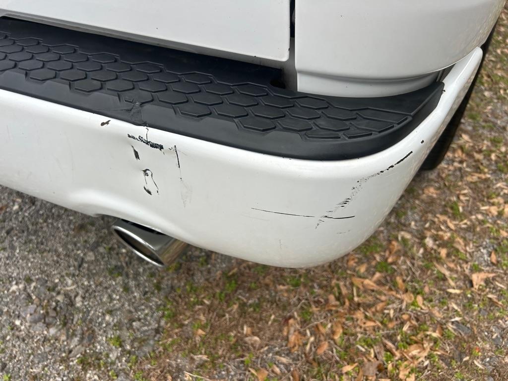 RAM 1500 2WD Crew Cab 140.5" Express 2016