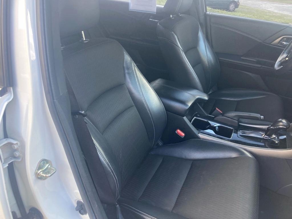 Honda Accord Sedan Sport CVT 2017